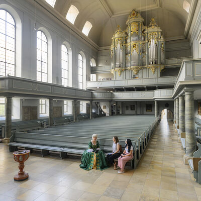 Bild vergrößern: St. Gumbertus Kirche mit barocker Wiegleb-Orgel
